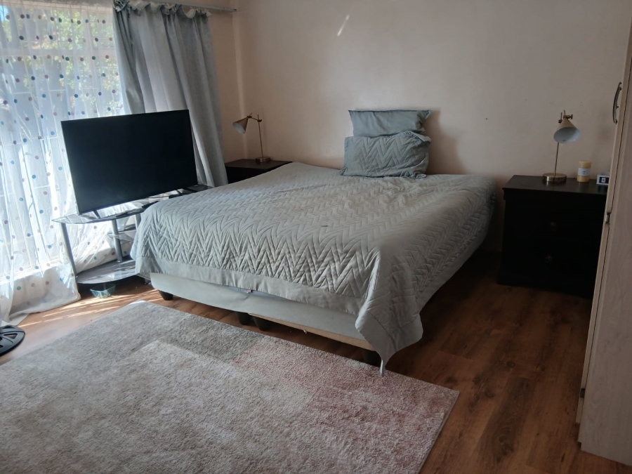 3 Bedroom Property for Sale in Mohadin North West